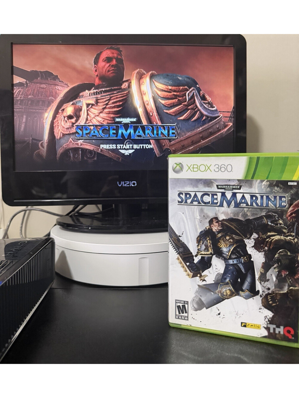 Warhammer 40,000: Space Marine (Microsoft Xbox 360, 2011) CIB VGC Tested/Working